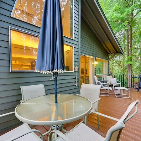 Harstine Island Cabin With Fire Pit Walk To Beach!